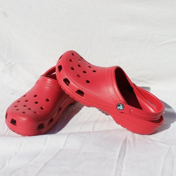 crocs pepper red